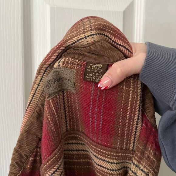 Vintage St. John's Bay Men's Red and Burgundy Cotton Flannel Shirt - Picture 2 of 3